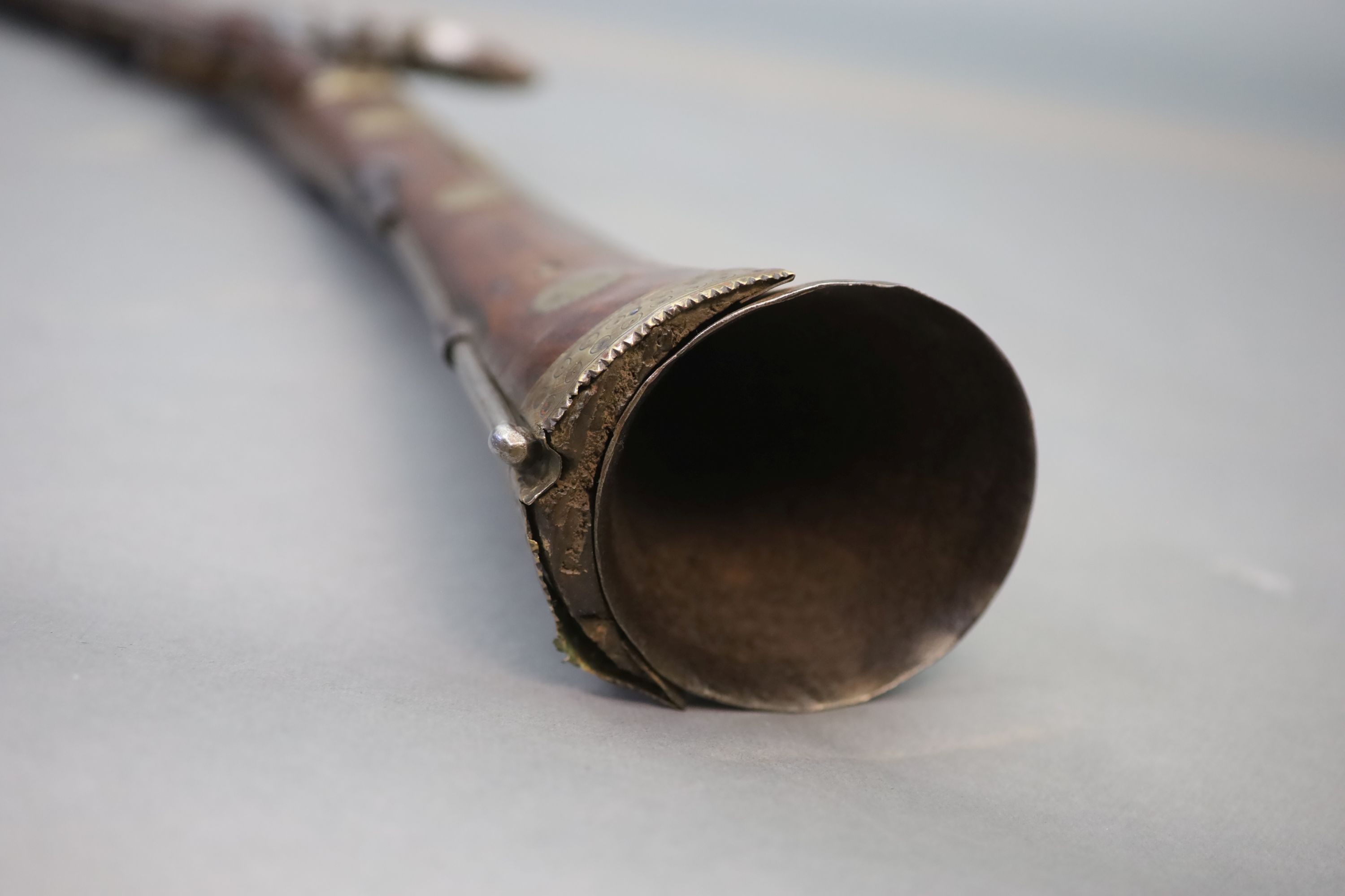 An early 19th century Indian flintlock blunderbuss, East India Company, Total length 95 cm